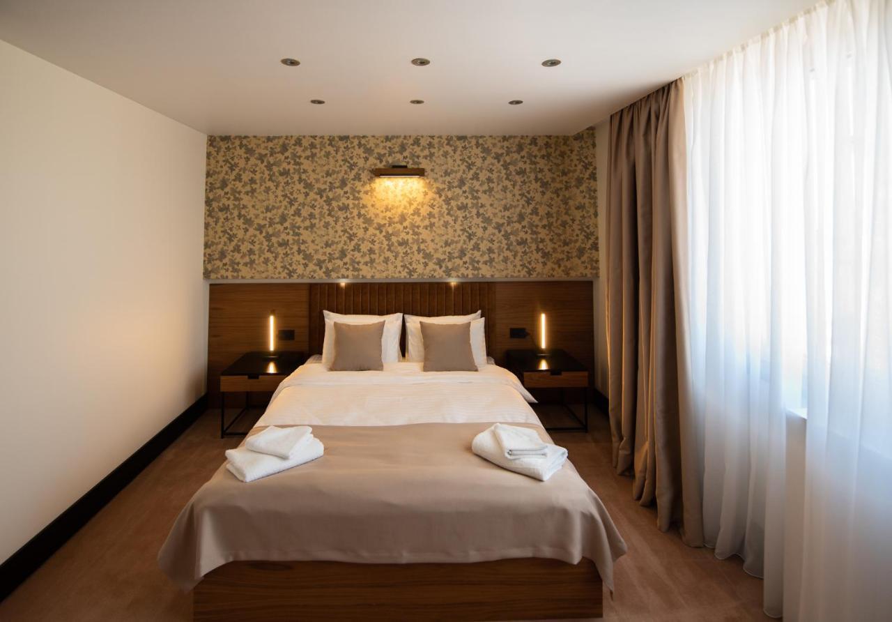 Hotel Sun Loznica Exterior foto
