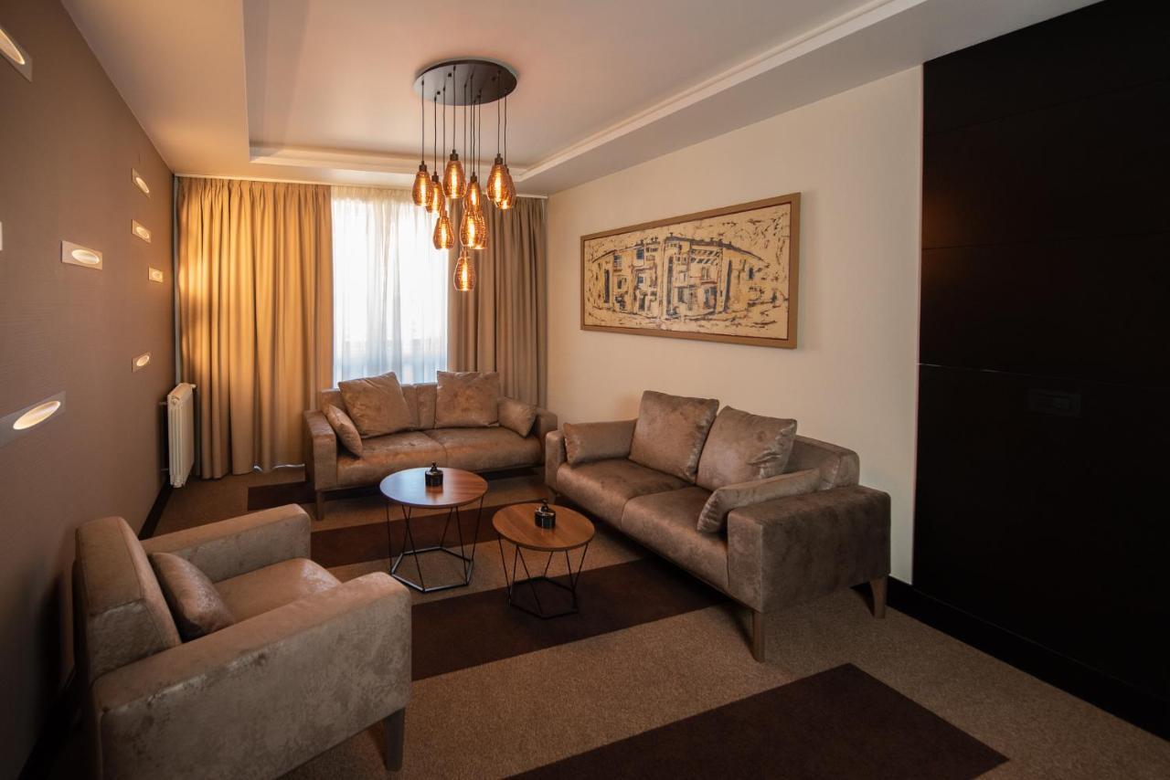Hotel Sun Loznica Exterior foto